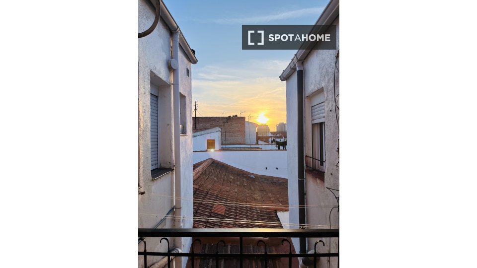 Piso de 2 habitaciones en alquiler en San Diego, Madrid.