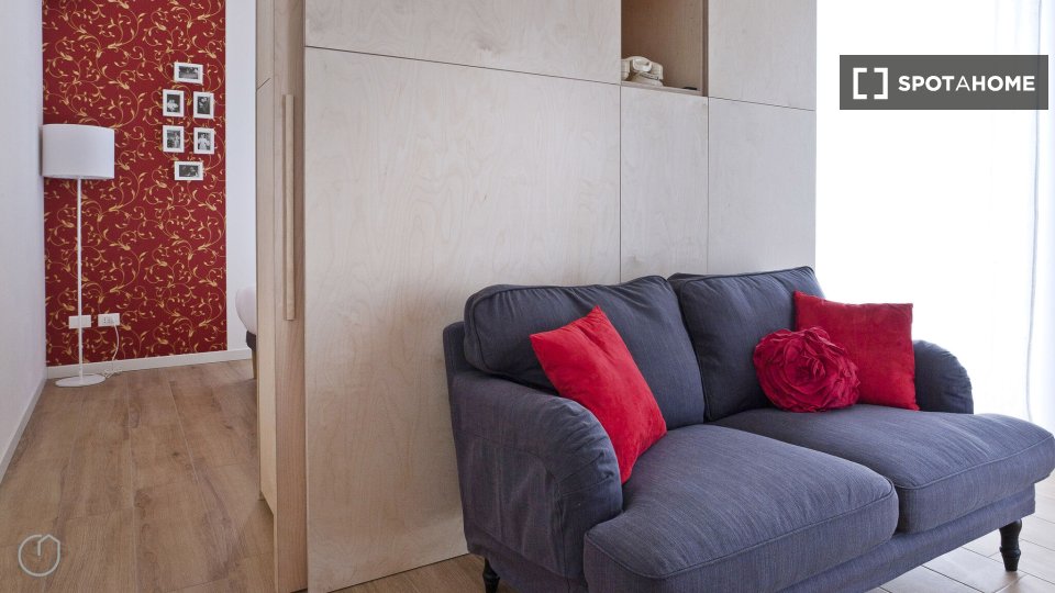 Apartment Milan, 2 beds, 60m² — photo 3