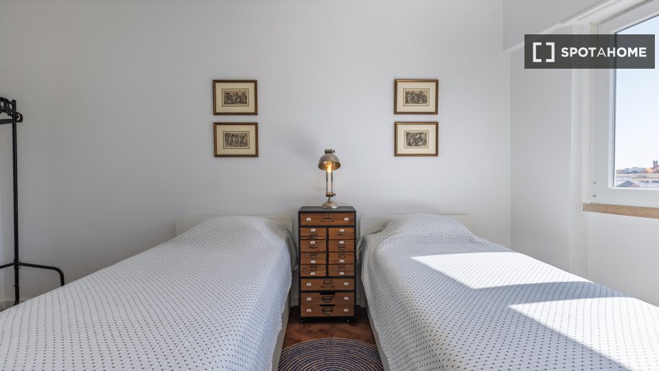 Apartment Lisbon, 2 beds — photo 1