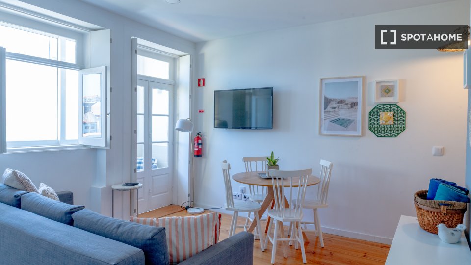 Apartment Porto, 2 beds, 76m² — photo 18