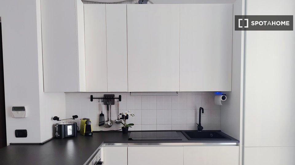 Apartment Milan, 1 bed — photo 9