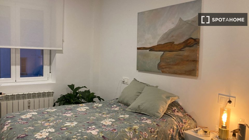 Double room Madrid, 3 beds, 120m² — photo 7