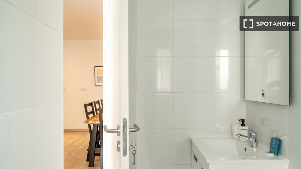 Apartment Lisbon, 3 beds — photo 6