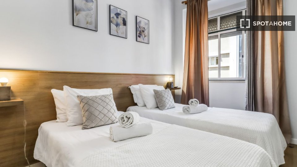 Apartment Lisbon, 2 beds — photo 3