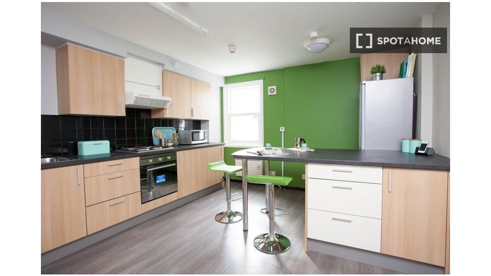 Double room London, 1 bed — photo 3