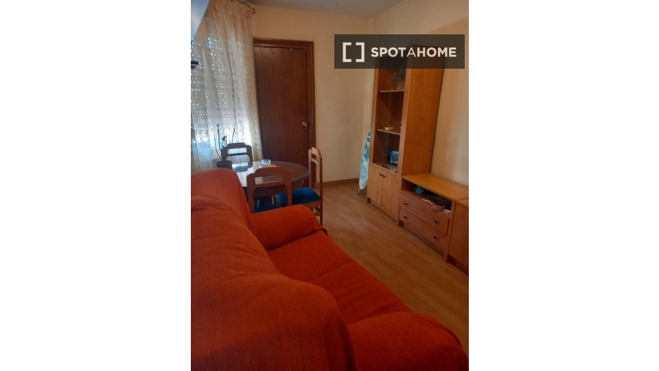 Double room Madrid, 4 beds, 90m² — photo 7