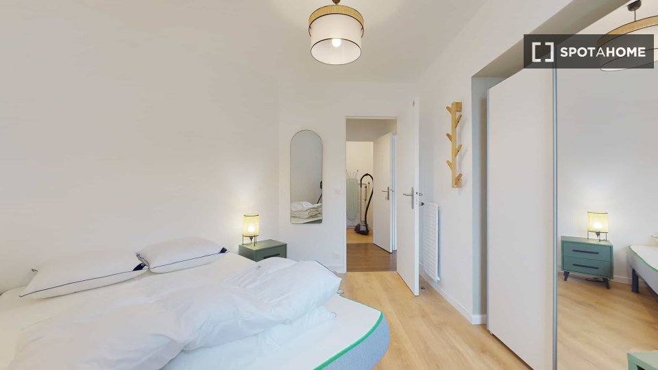 Double room Paris, 12 beds — photo 17