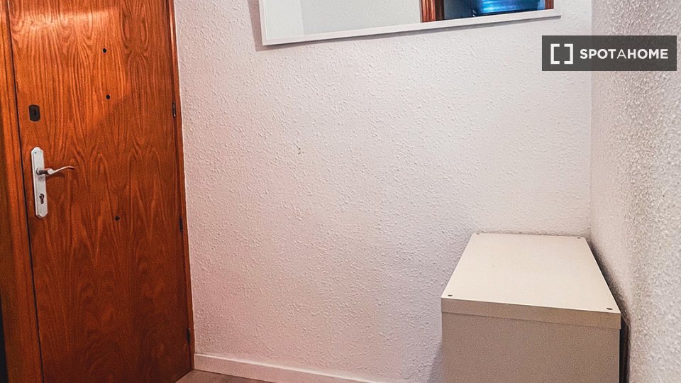 Double room Barcelona, 2 beds, 61m² — photo 11
