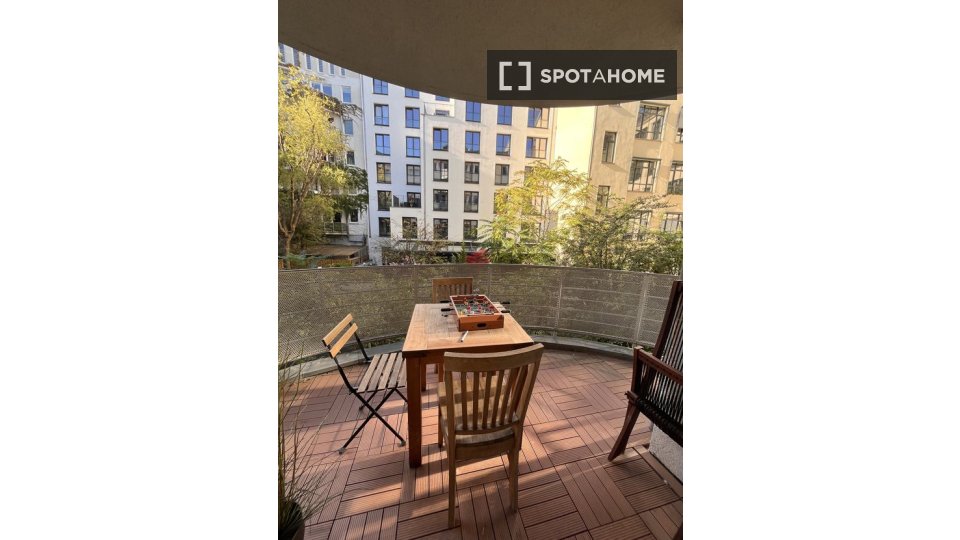 Apartment mono Berlin, 68m² — photo 2