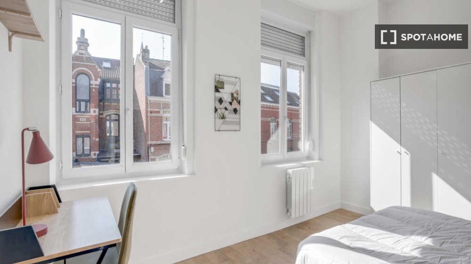 Double room Lille, 15 beds, 260m² — photo 24