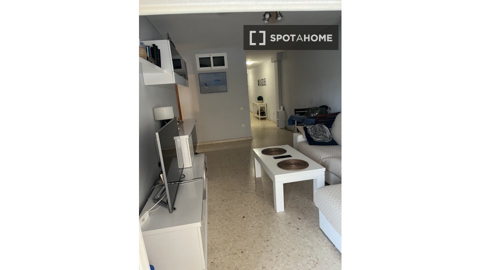 Apartment Valencia, 2 beds, 80m² — photo 13