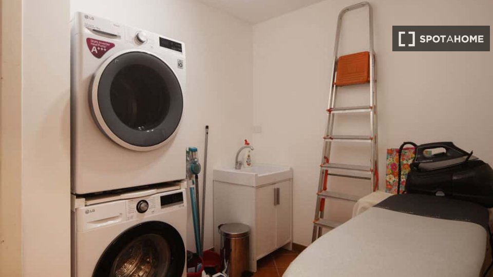Apartment Rome, 1 bed, 77m² — photo 19