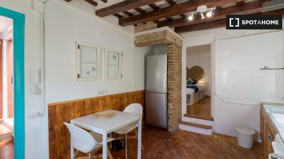 Apartment Barcelona, 1 bed, 40m² — photo 10