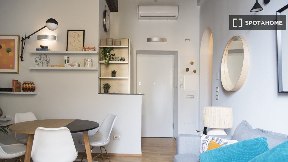 Apartment Milan, 2 beds, 57m² — photo 9