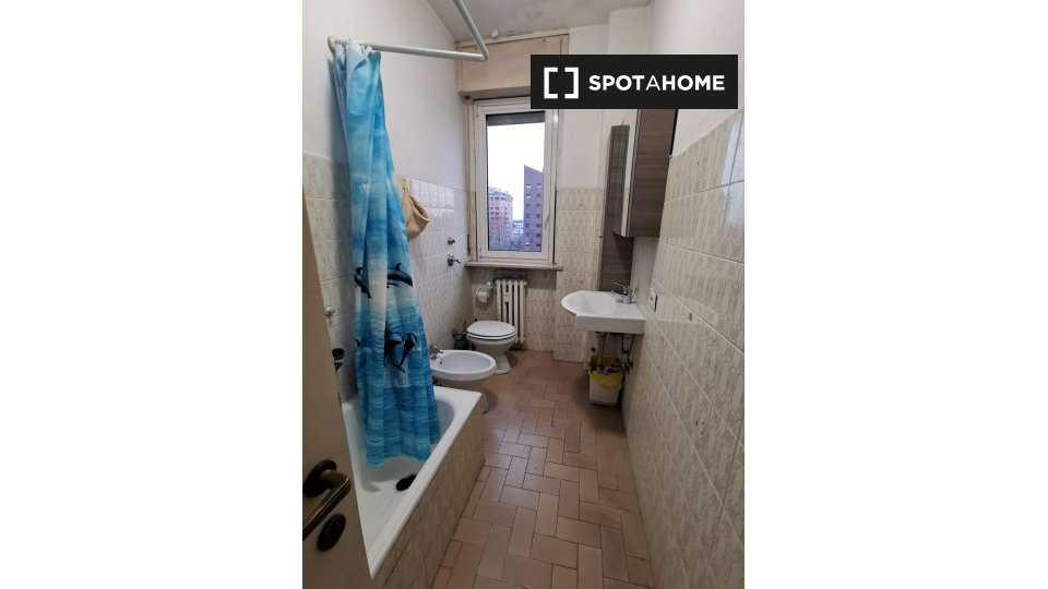 Double room Milan, 2 beds — photo 1