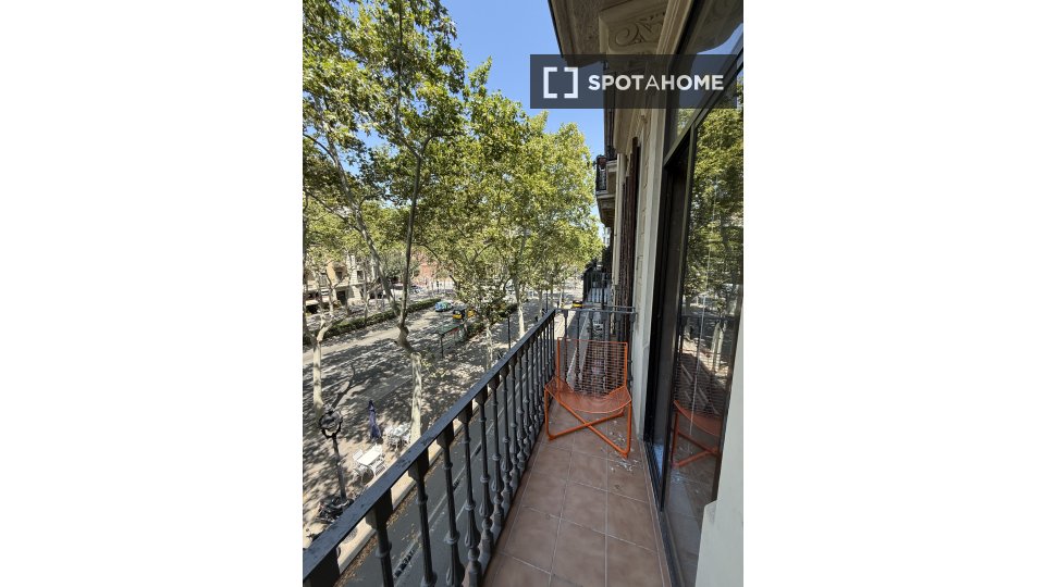 Double room Barcelona, 7 beds, 180m² — photo 15