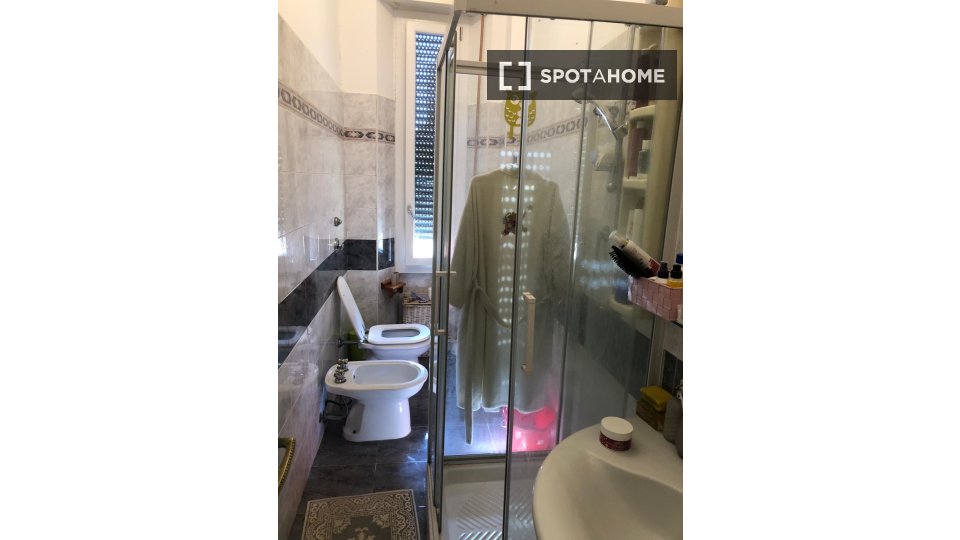 Double room Milan, 2 beds, 70m² — photo 4
