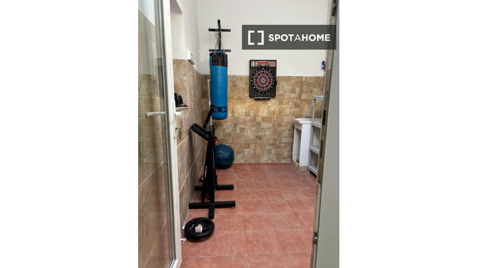 Double room Almeria, 5 beds — photo 15