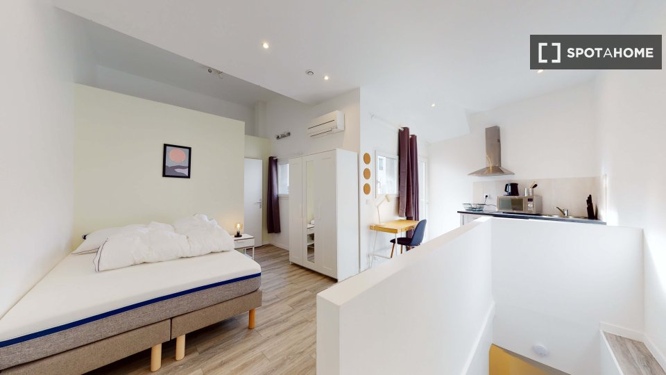 Double room Paris, 7 beds — photo 1