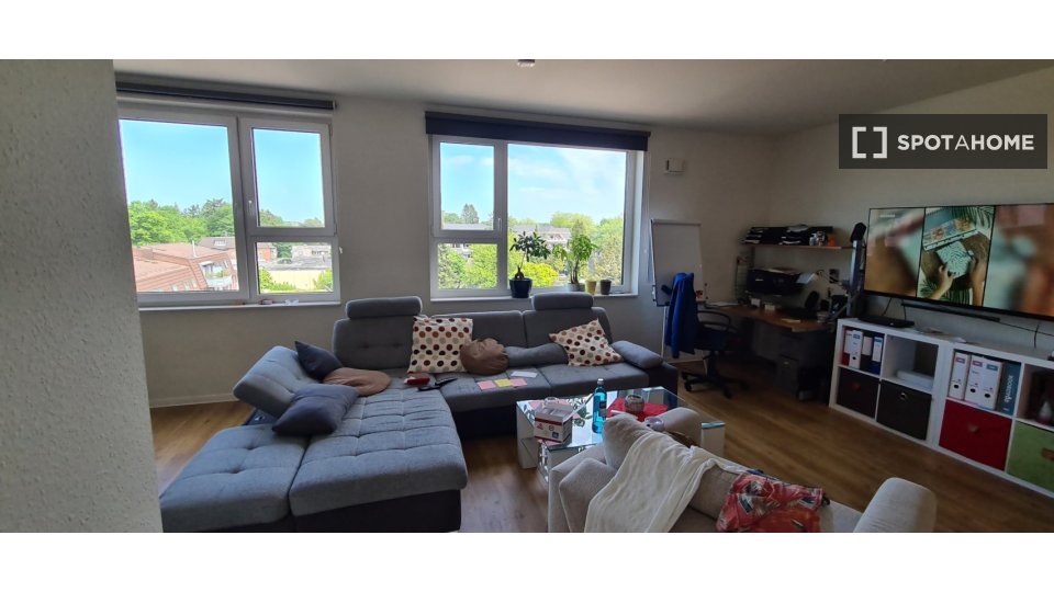 Apartment Hamburg, 1 bed, 74m² — photo 6