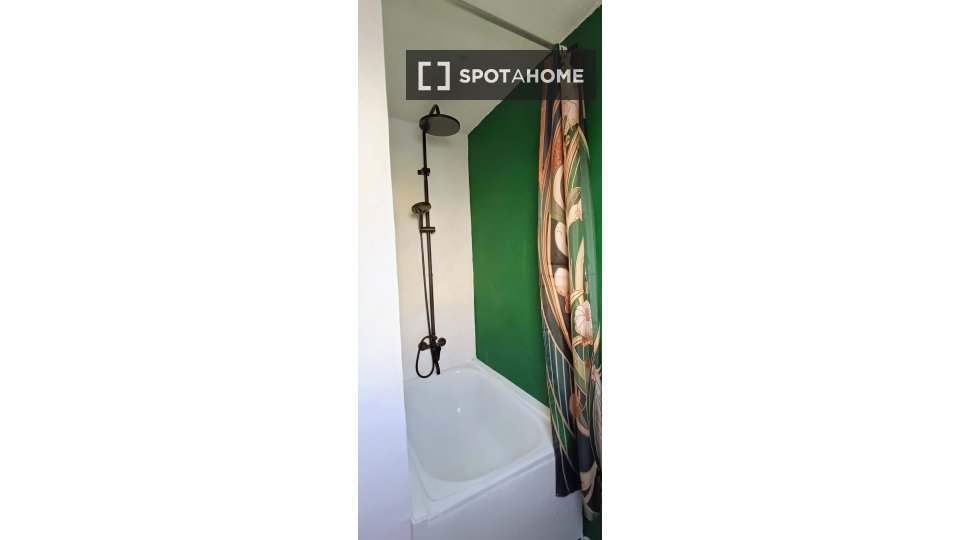 Chambre double Valence, 3 chambres, 85m² — photo 10