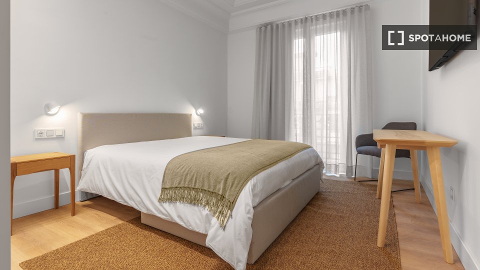 Double room San_Sebastian, 6 beds, 150m² — photo 13