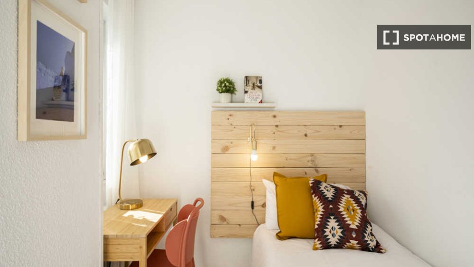 Double room Madrid, 16 beds — photo 64