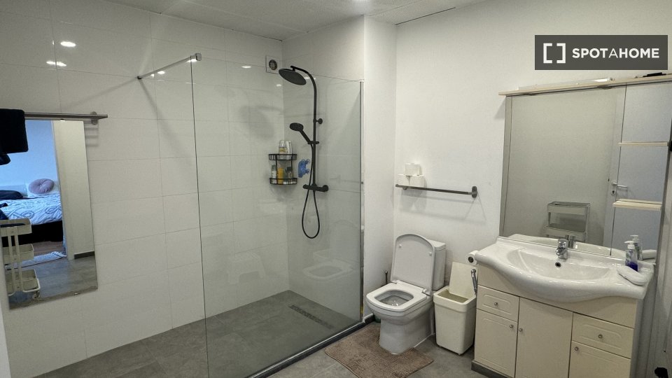 Apartment Brussels, 5 beds, 120m² — photo 15