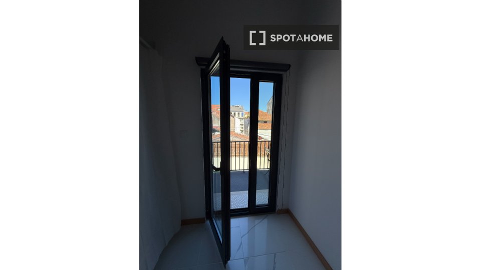 Double room Porto, 3 beds — photo 14