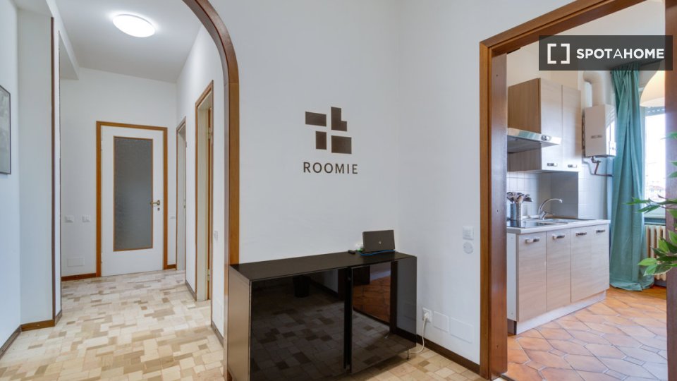 Double room Milan, 3 beds, 105m² — photo 10