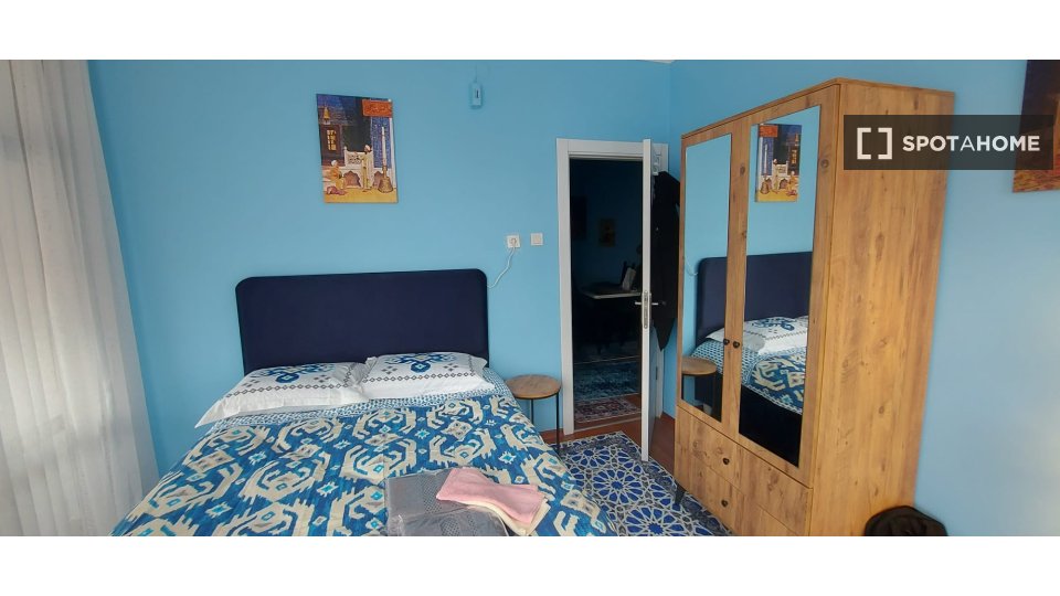 Double room Istanbul, 3 beds, 80m² — photo 8