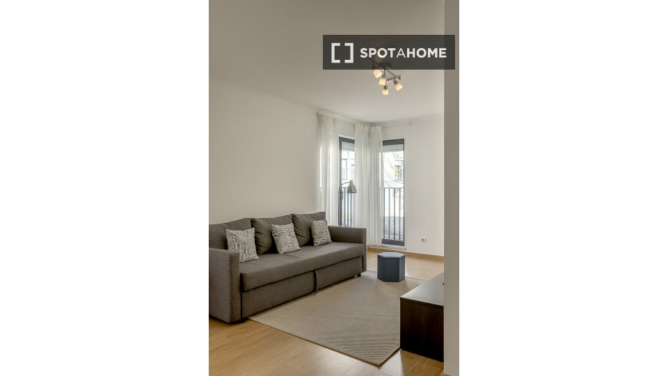 Apartment Lisbon, 3 beds — photo 15
