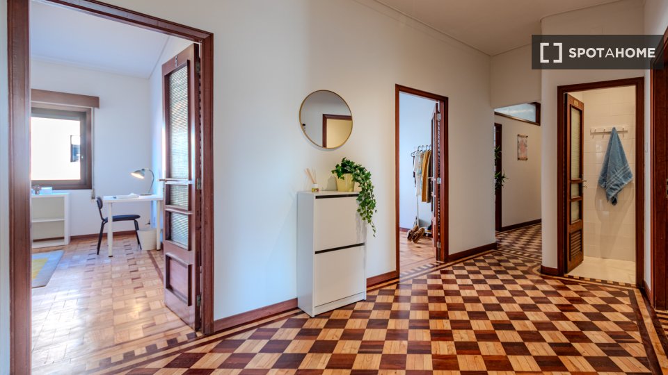 Double room Porto, 5 beds — photo 33