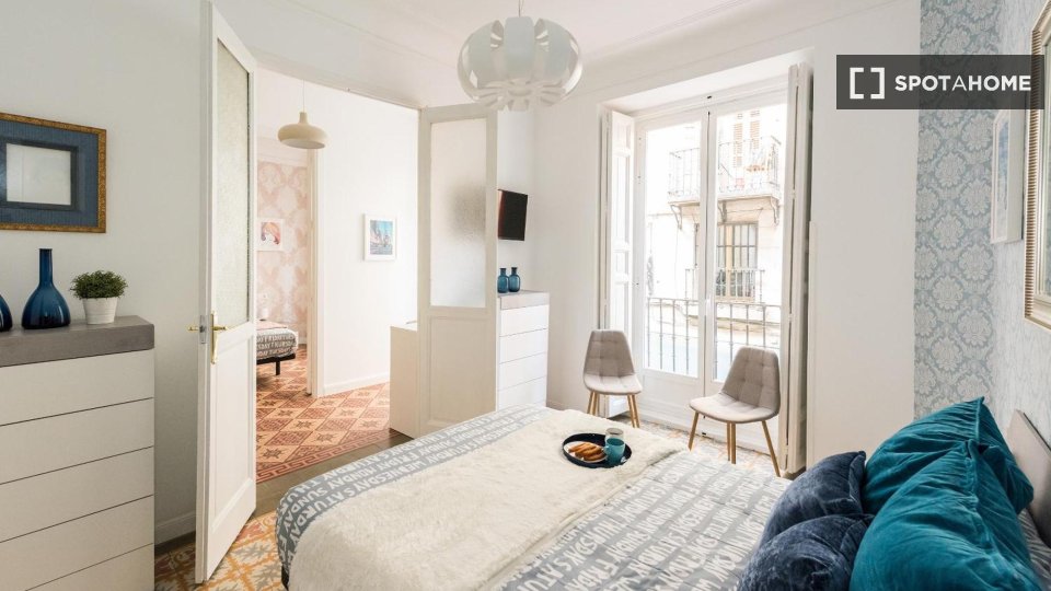 Apartment Madrid, 1 bed, 19m² — photo 2