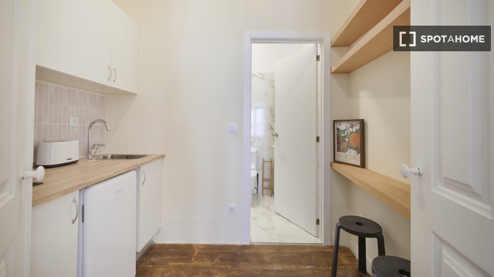 Apartment mono Lisbon — photo 1