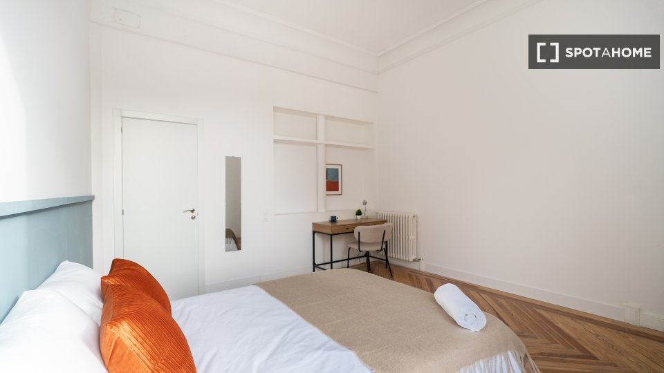 Double room Madrid, 9 beds — photo 1