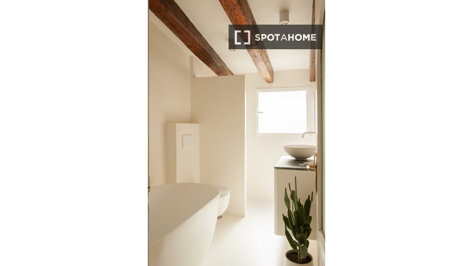 Apartment Madrid, 2 beds — photo 4