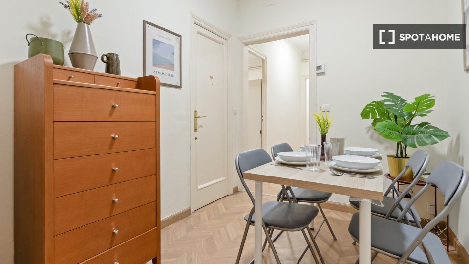 Double room Barcelona, 8 beds, 150m² — photo 44