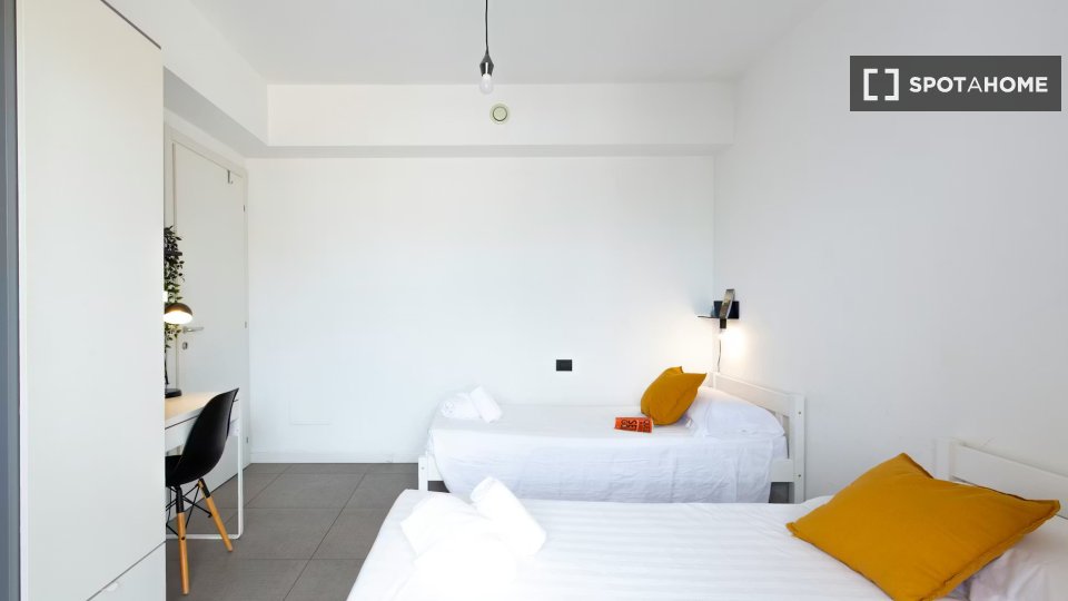 Double room Milan, 5 beds — photo 30