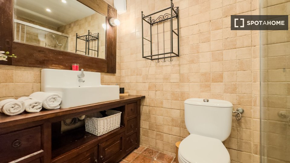 Apartment Barcelona, 2 beds, 80m² — photo 15