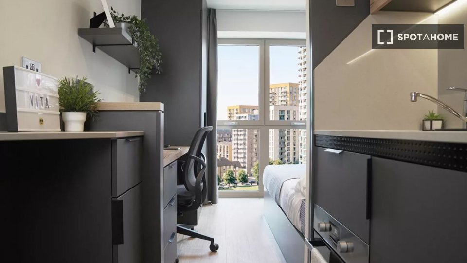 Studio for rent in a student residence in Lewisham, London (ref 982787