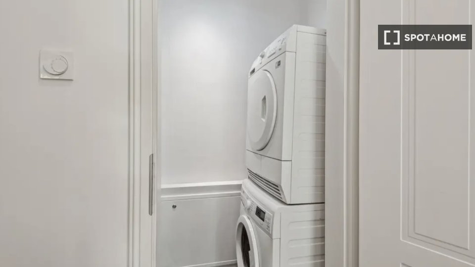 Apartment mono Berlin, 77m² — photo 3