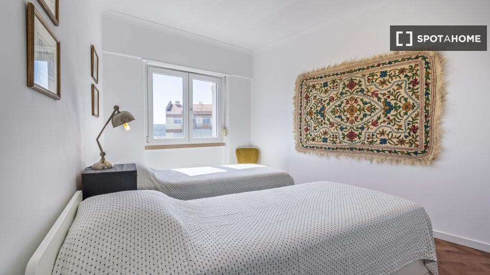 Apartment Lisbon, 2 beds — photo 12