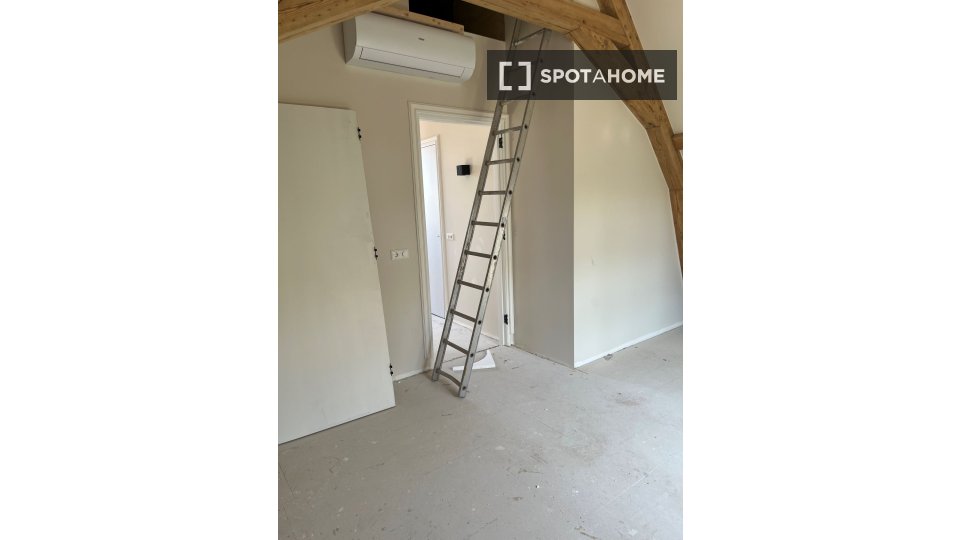 Apartment Amsterdam, 2 beds, 75m² — photo 3