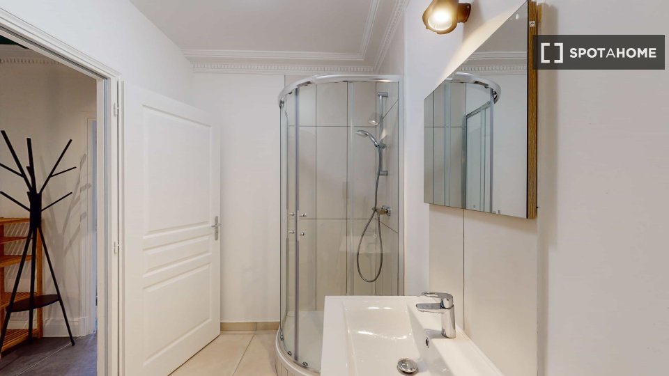 Double room Lille, 15 beds — photo 3