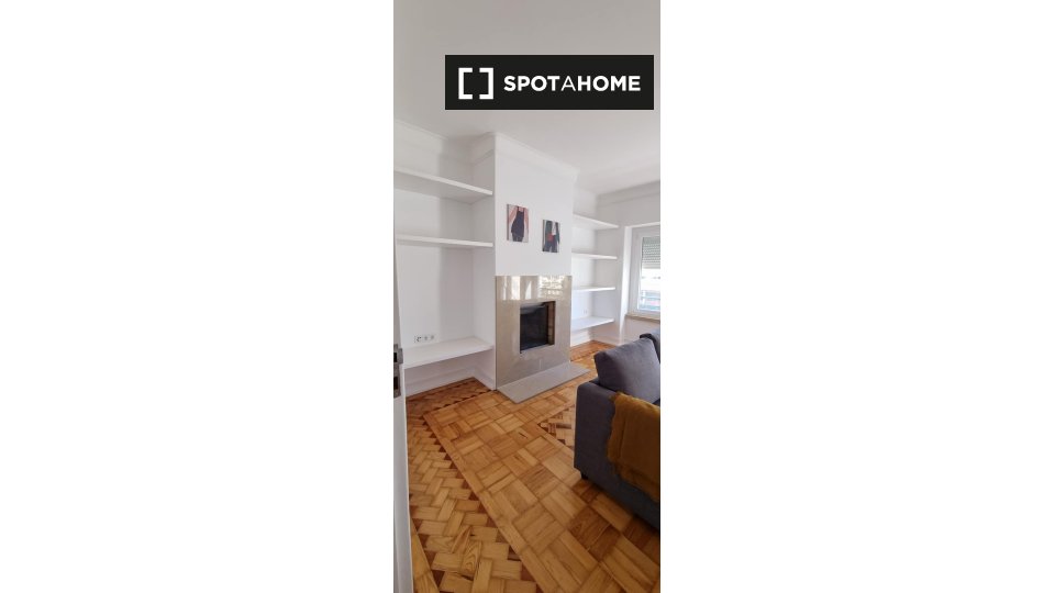 Apartment Lisbon, 2 beds, 100m² — photo 5