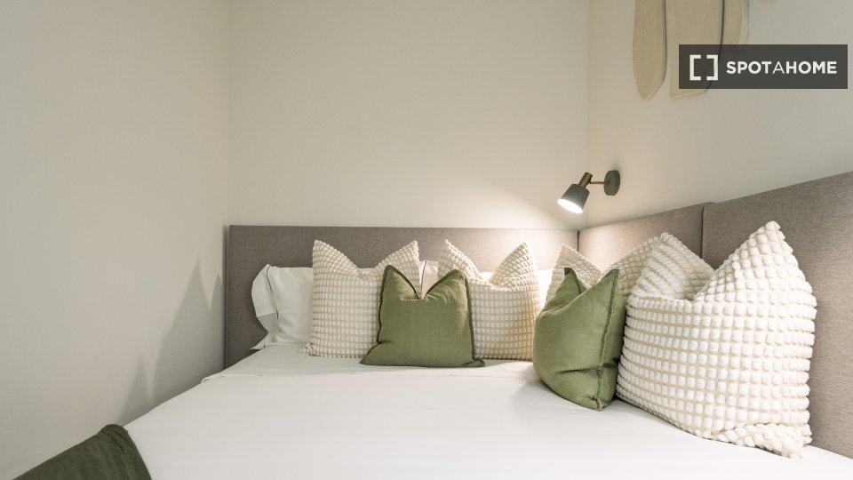 Apartment Porto, 2 beds, 53m² — photo 18