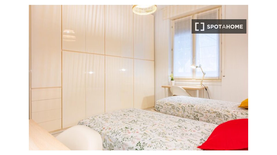 Double room Milan, 4 beds, 80m² — photo 17