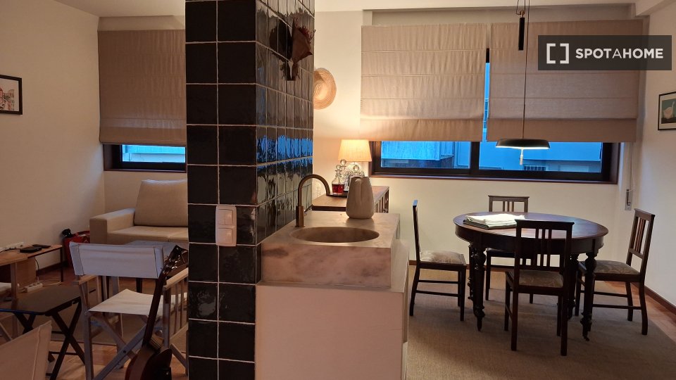 Apartment Porto, 3 beds, 120m² — photo 13