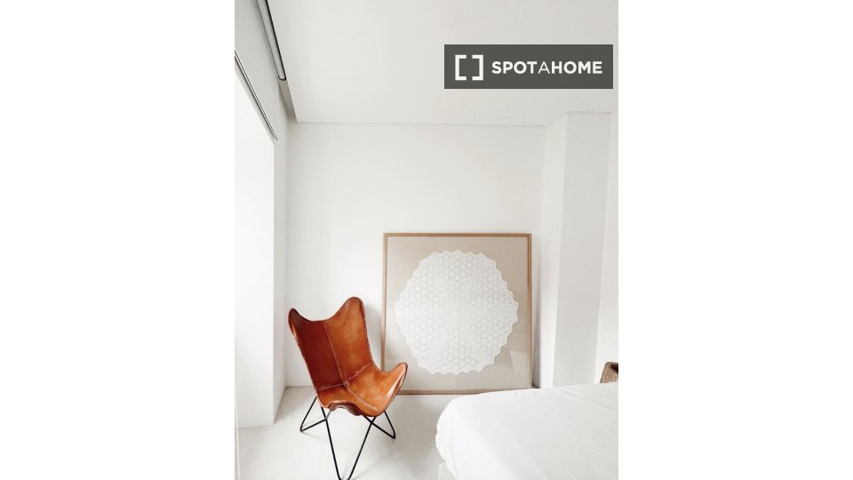 Apartment mono Lisbon, 35m² — photo 3